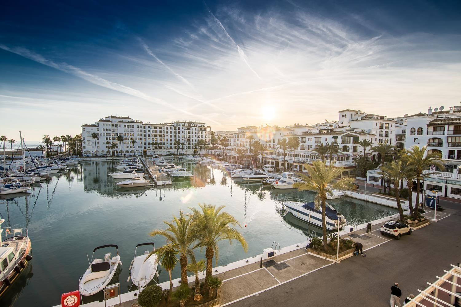 Beautiful Duquesa Harbour Apt 2001 Манільва Екстер'єр фото